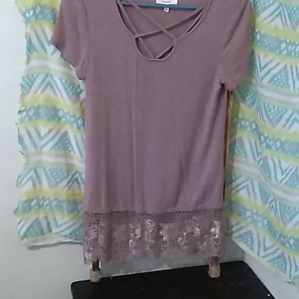 Womens Maurices light weight top